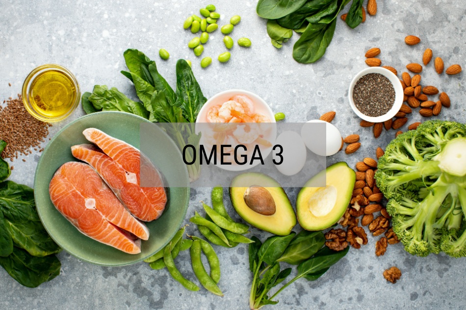 Thực phẩm giàu omega 3 như cá béo, dầu gan cá, hàu, quả óc chó, hạt lanh, hạt chia, đậu nành...