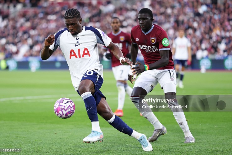 Tottenham khi giành chiến thắng 3-0 trước West Ham
