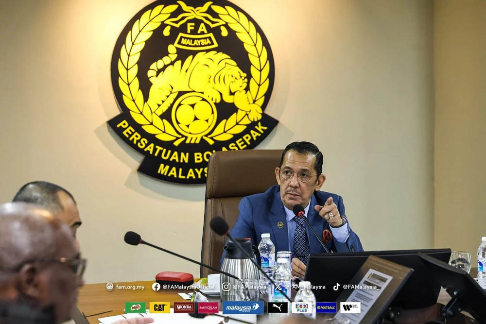 Khủng hoảng toàn diện cho bóng đá Malaysia