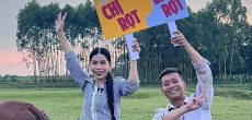 Hằng Du Mục và Quang Linh Vlogs trong một lần quảng cáo.